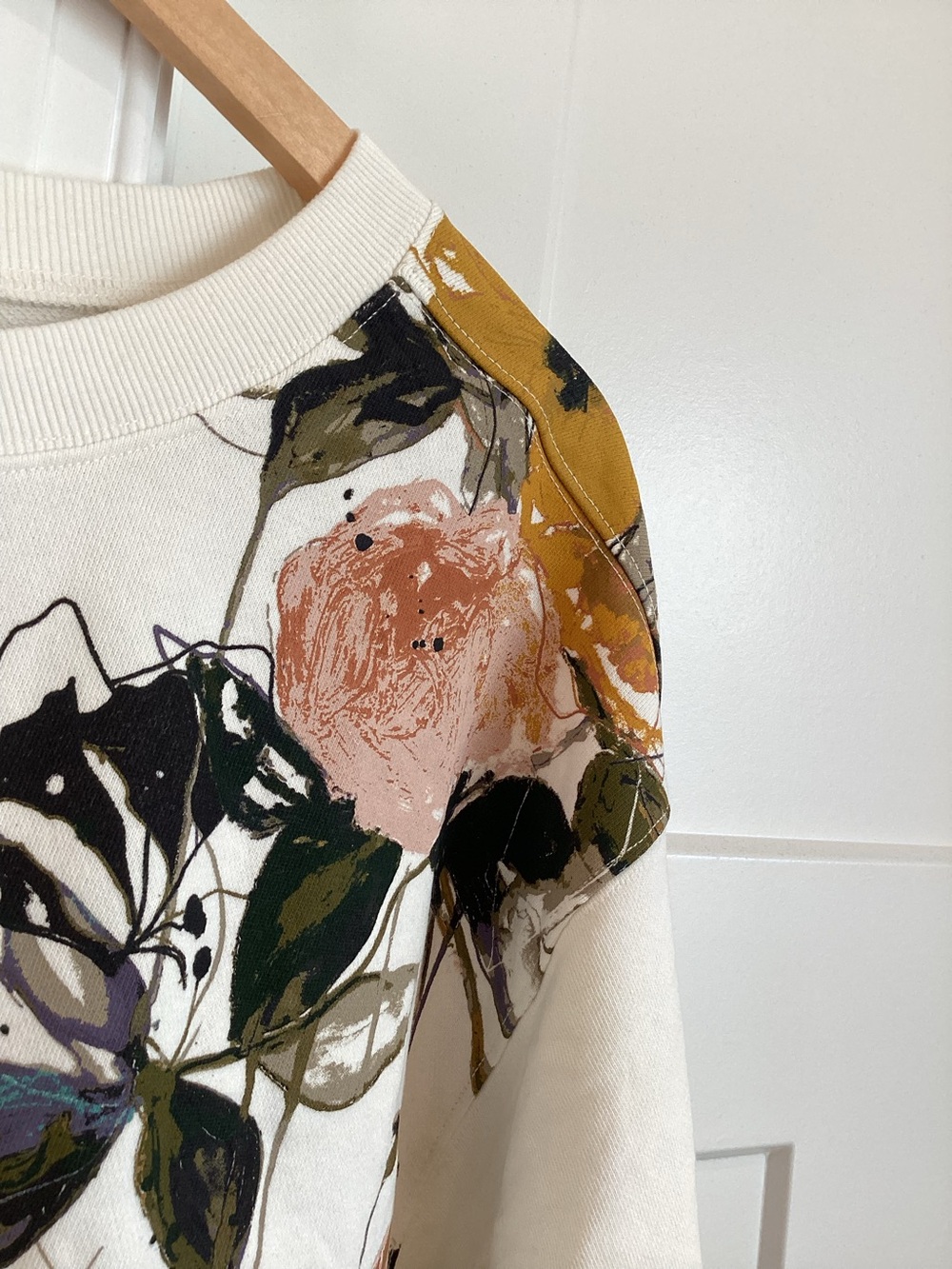 Anthropologie Long Sleeve Sweatshirt Niki Bubble New Large Ivory Floral - Picture 9 of 13